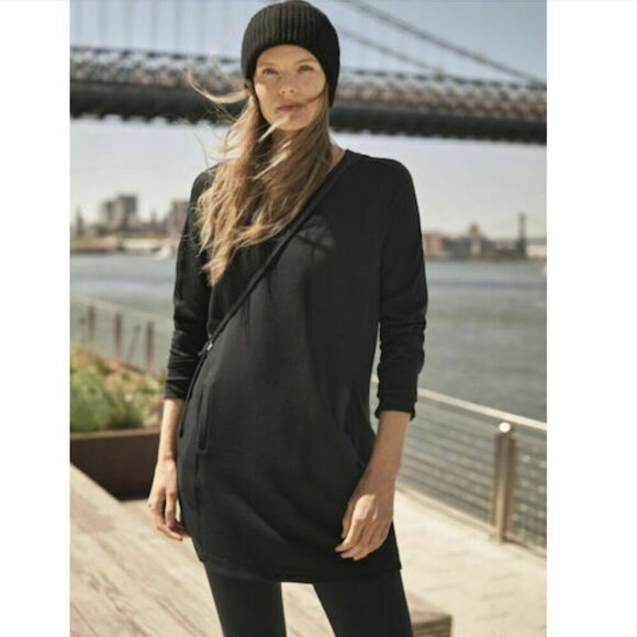 Athleta - Balance Sweatshirt Dress in Black, size Medium. Style 599867. - Picture 2 of 13
